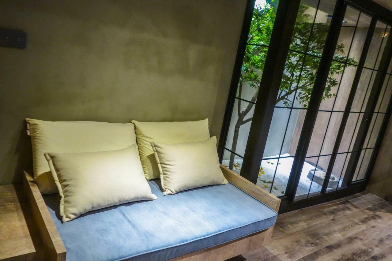 Pinhouse Bed & Breakfast Kaohsiung Exterior photo